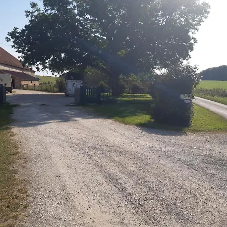 Ferme Des Champs Vrécourt